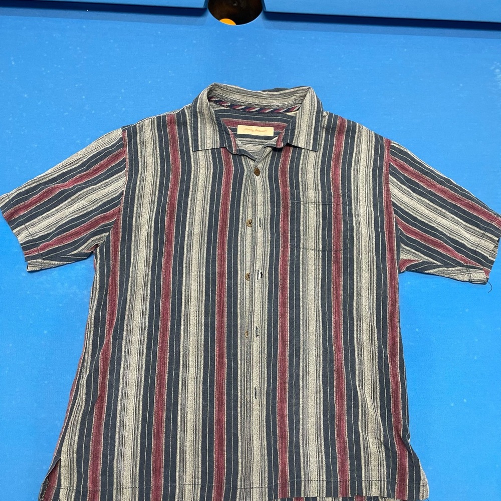 Tommy Bahama Blue and Purple Casual Button Down Shirt